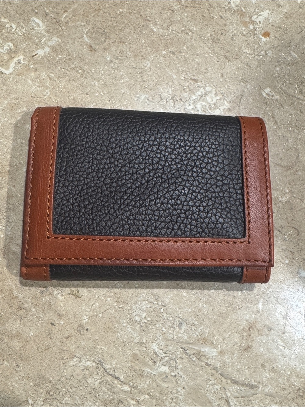 Vintage Dooney & Bourke trifold leather wallet